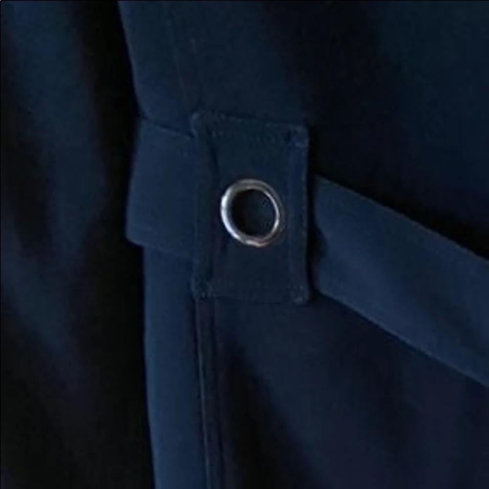Tahari blazer - Picture 8 of 9